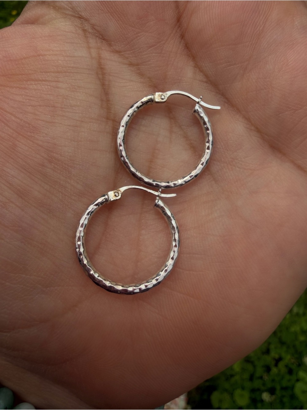 925 Sterling Silver Textured Silver Hoop Earrings - - Picture 2 of 4